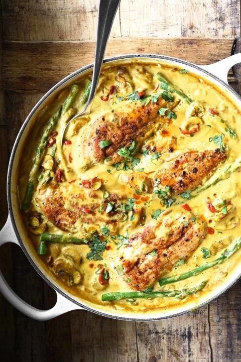 yellow coconut chicken curry