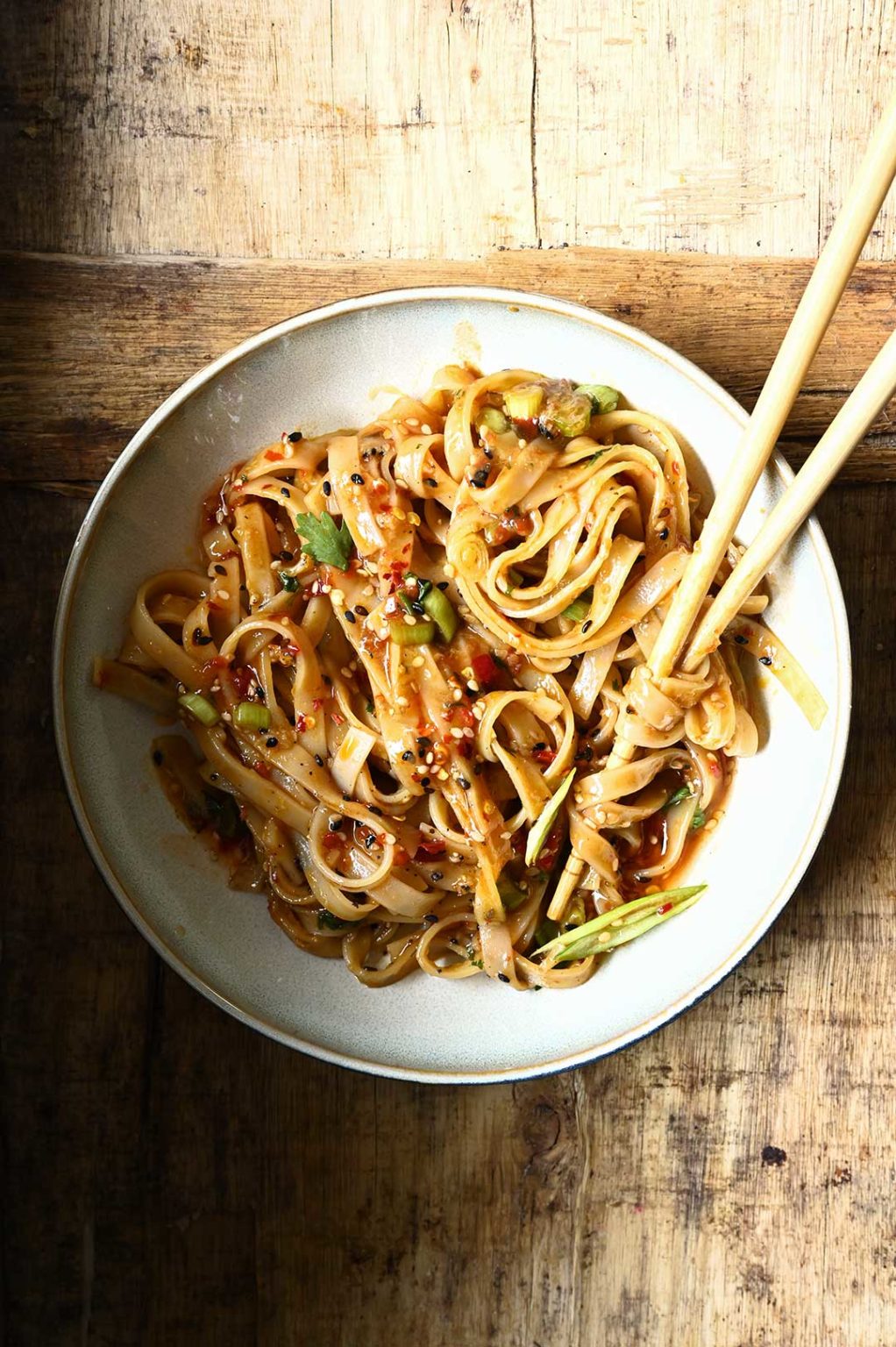 Chili Garlic Noodles Serving Dumplings