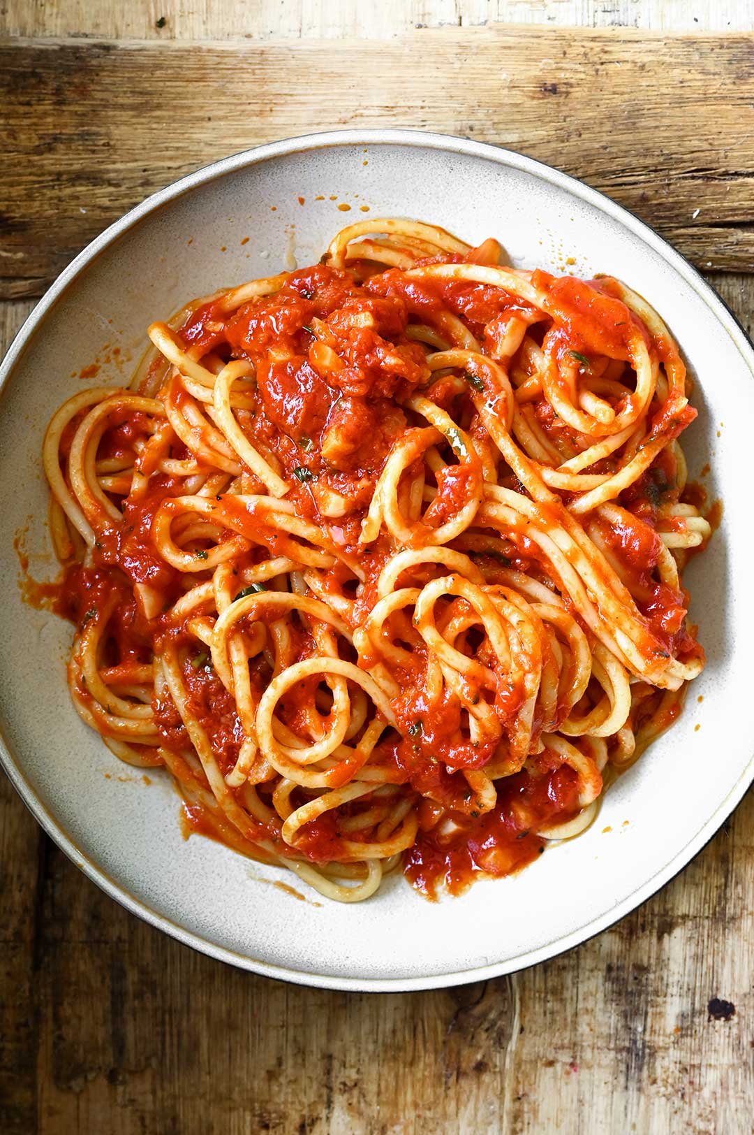 garlic butter tomato spaghetti