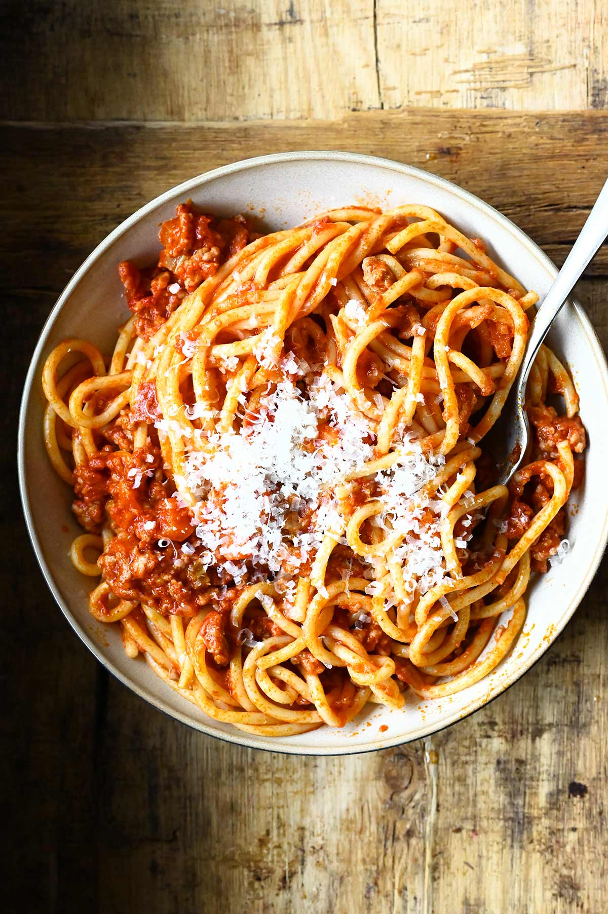 the best spicy spaghetti bolognese