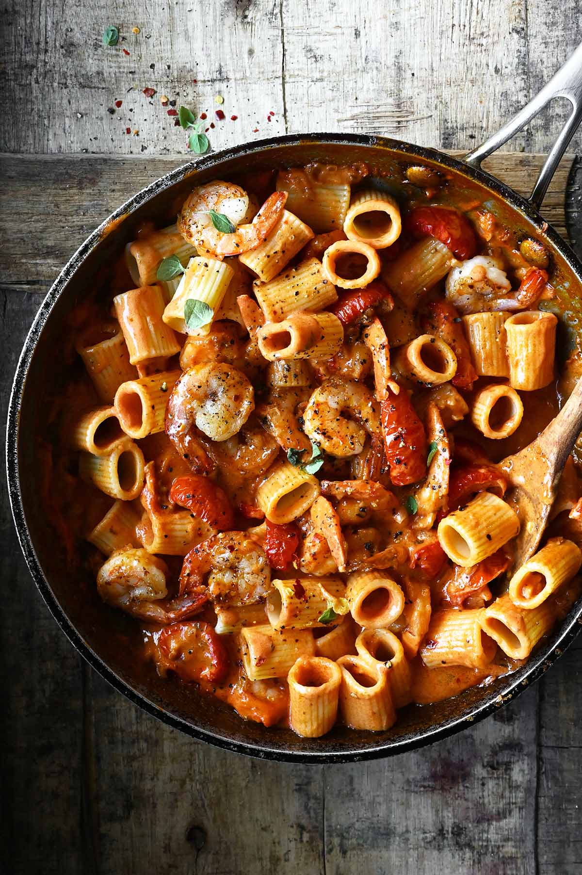 Spicy Shrimp Pasta in Tomato Cream Sauce