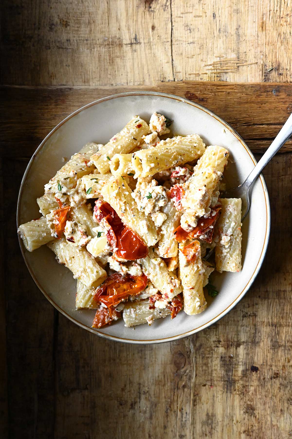 roasted garlic feta pasta