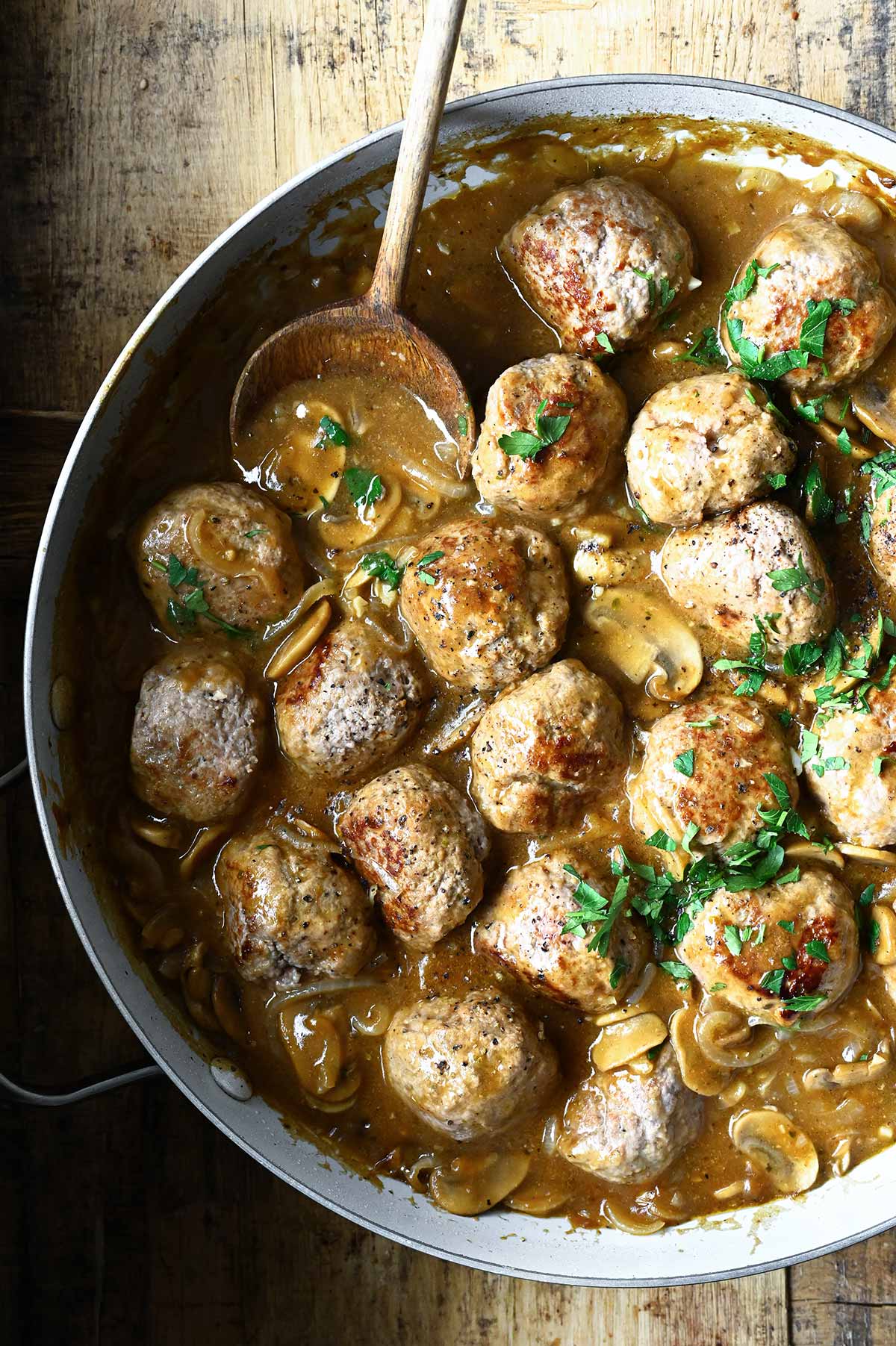 salisbury steak meatballs with mushroom gravy