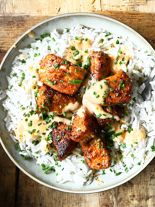 Cajun Bang Bang Salmon Bowls