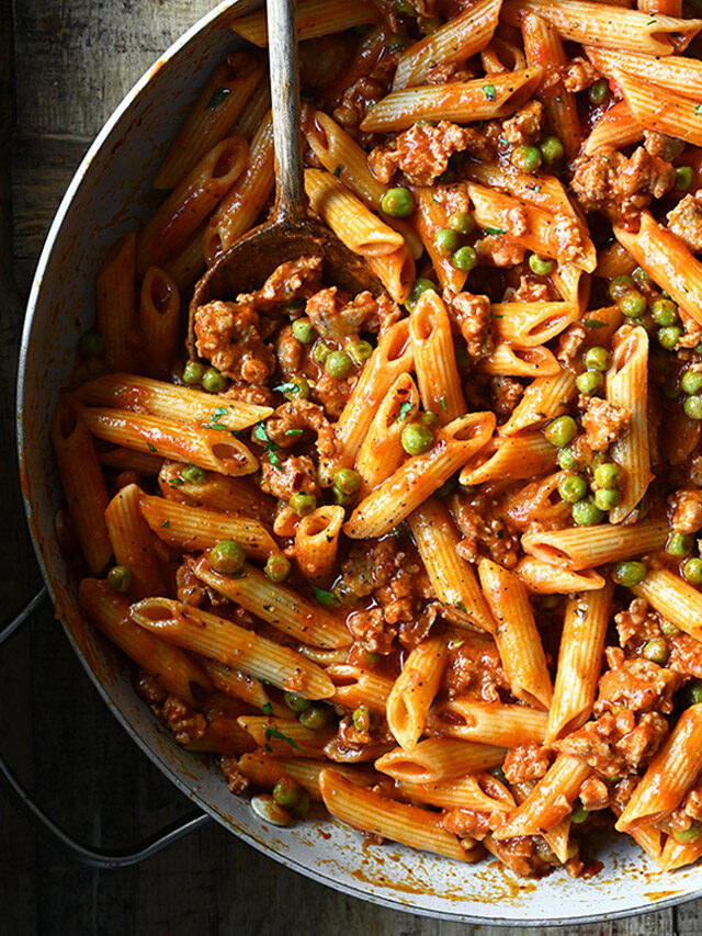 Penne with Italian Sausage and Peas