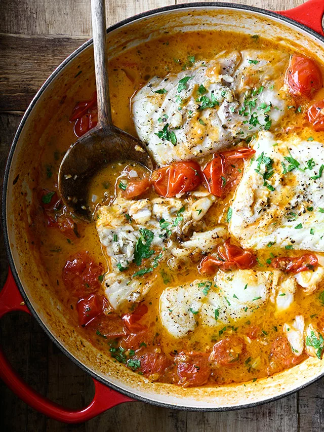 Easy Cod with Braised Tomatoes