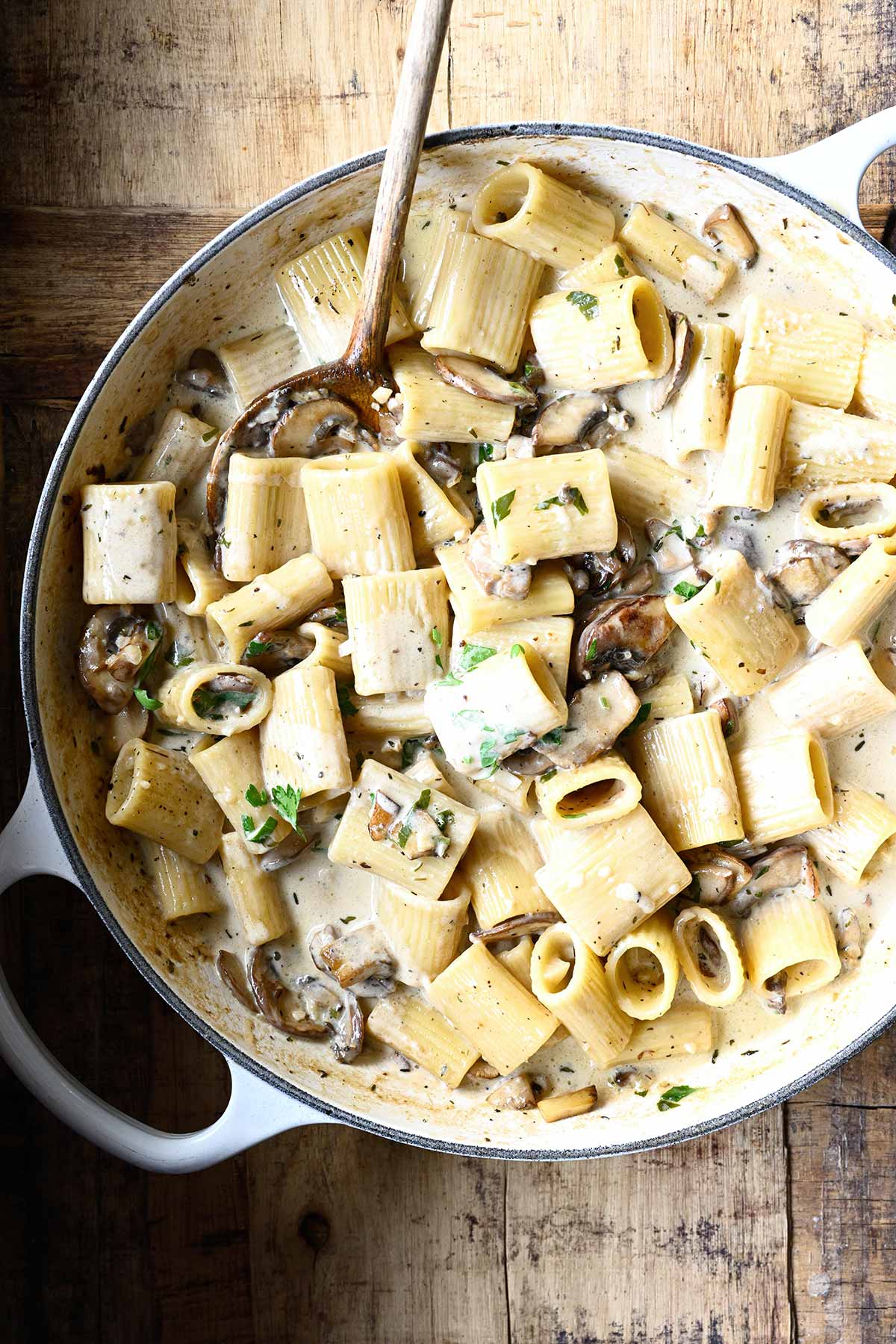 mushroom alfredo pasta