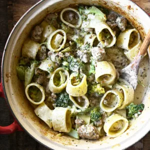 creamy pasta with pork and broccoli