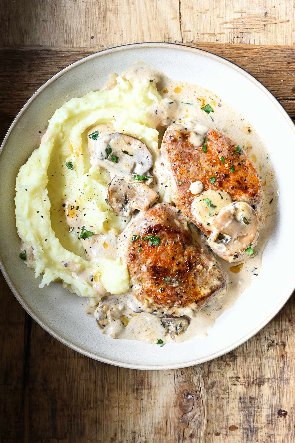 Pork Steaks in Mushroom Sauce pork steaks in mushroom sauce