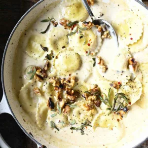 ravioli in creamy parmesan sauce