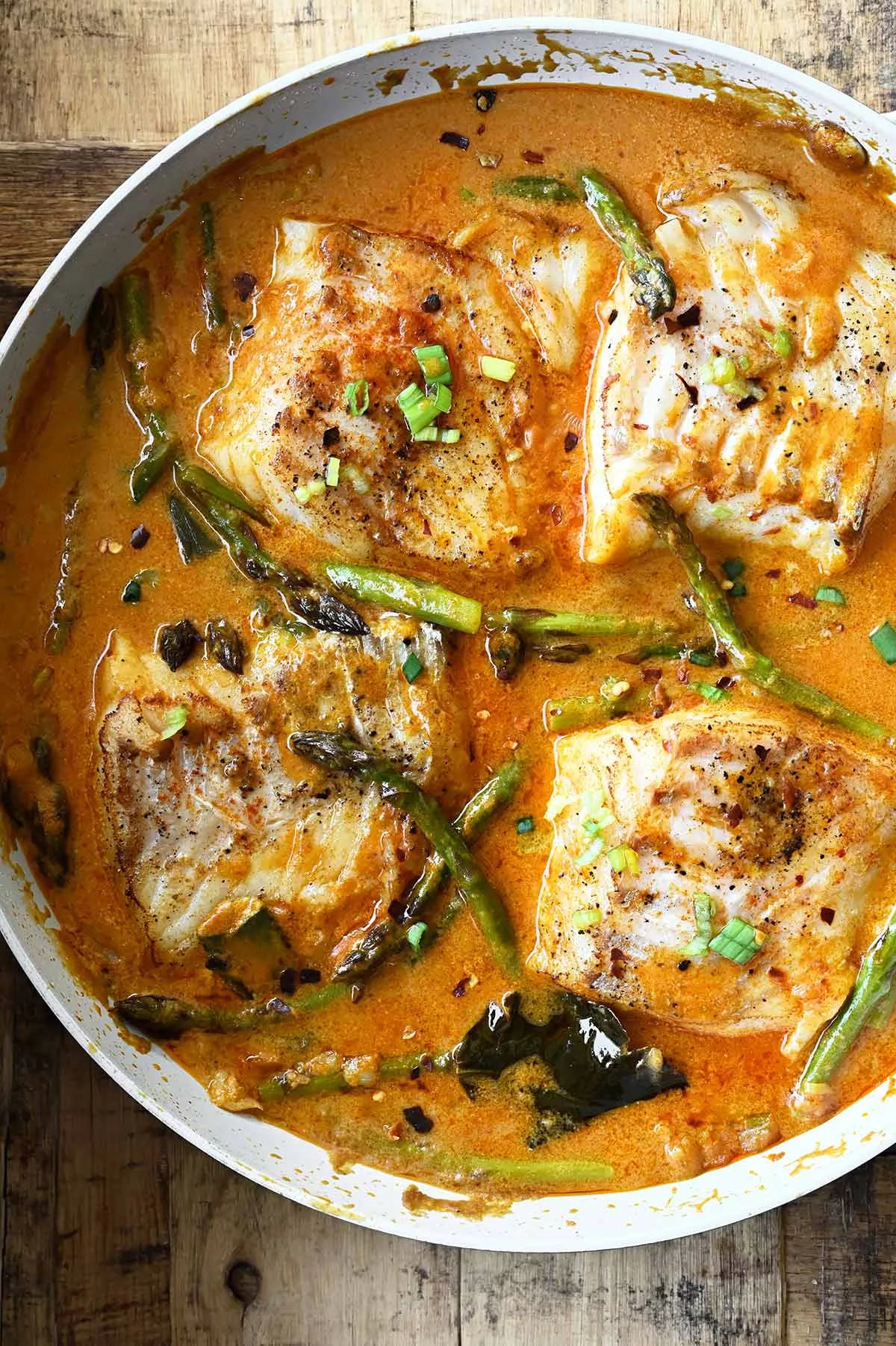 thai coconut cod curry