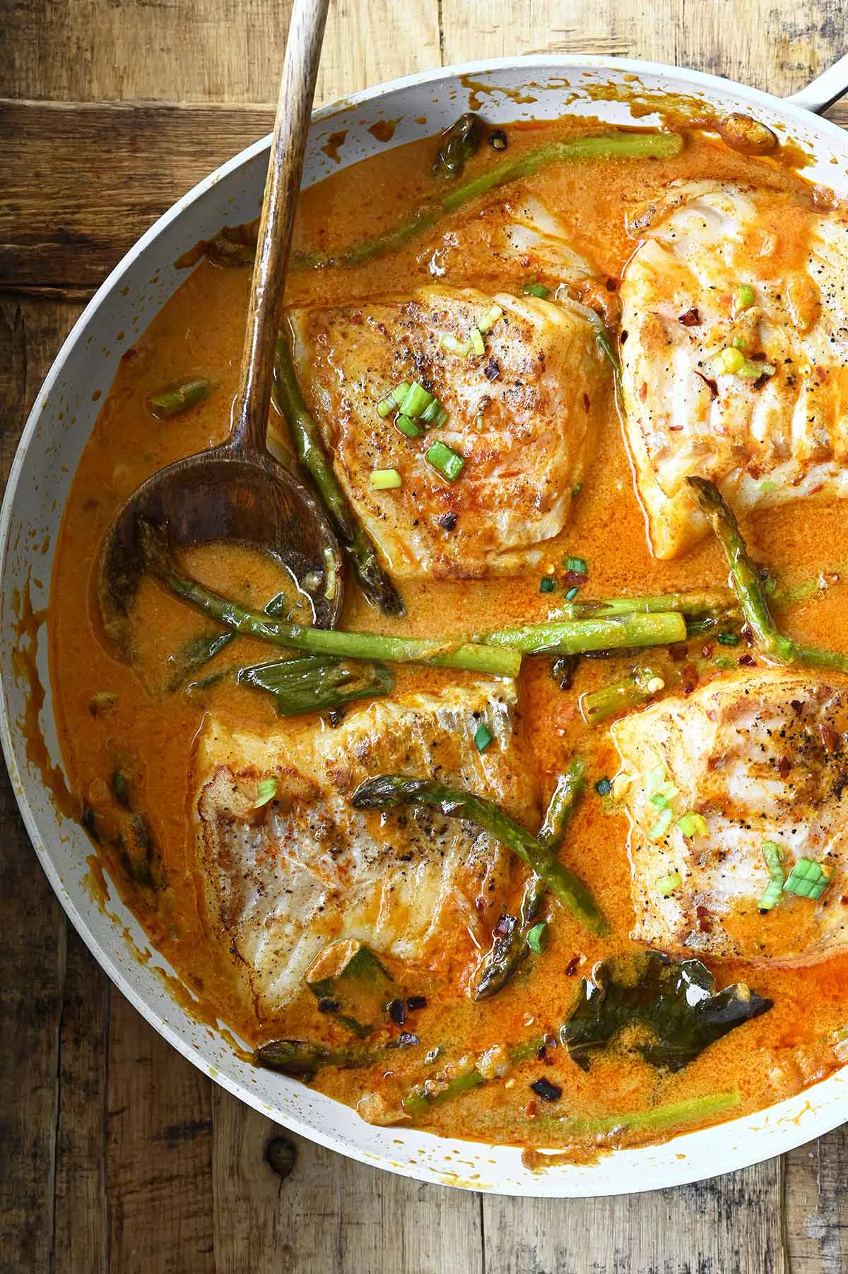 thai coconut cod curry