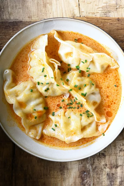 thai coconut curry dumpling soup