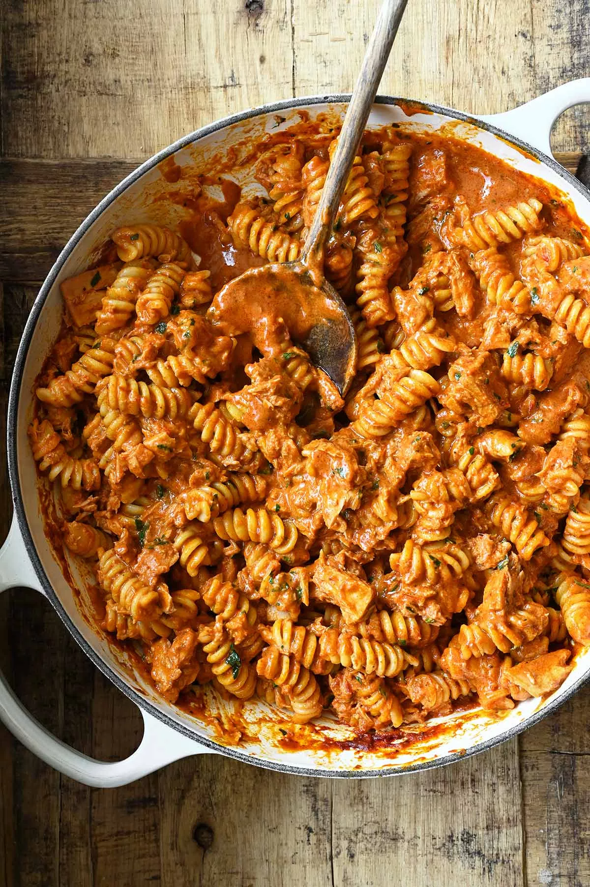 5 ingredient harissa tuna pasta