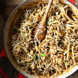 ground beef pad thai
