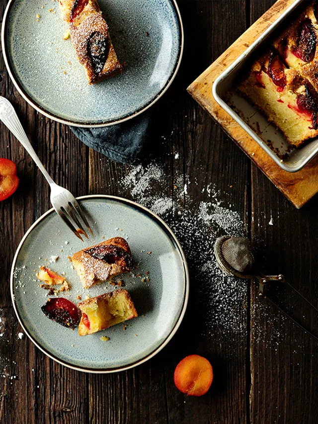 Łatwe ciasto ze śliwkami