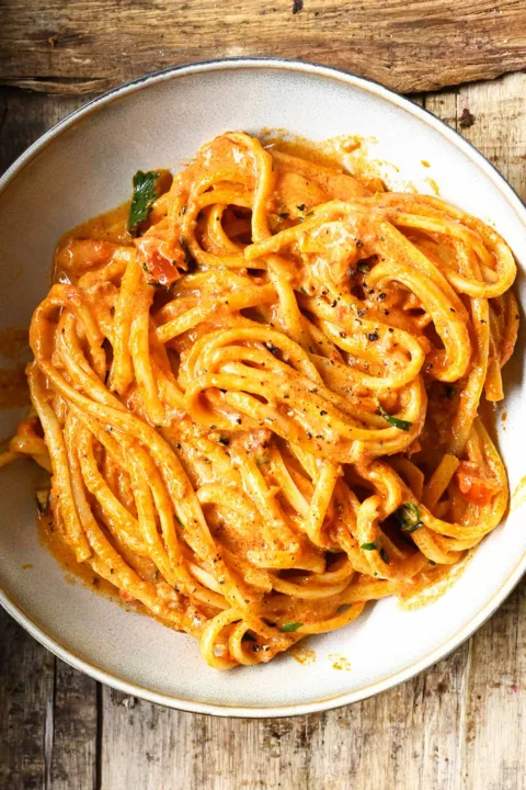 linguine with creamy nduja tomato sauce