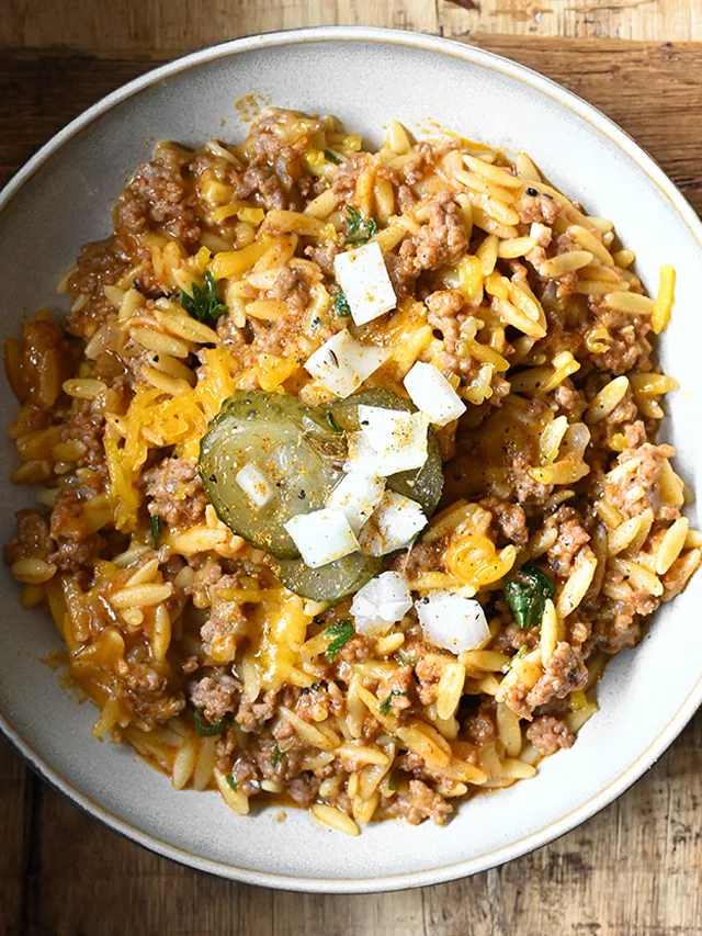 one-pot cheeseburger orzo