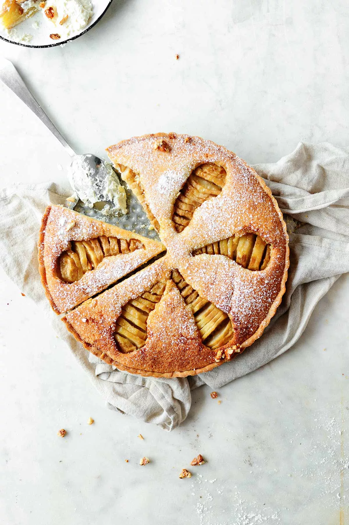 Ciasto migdałowe z gruszkami