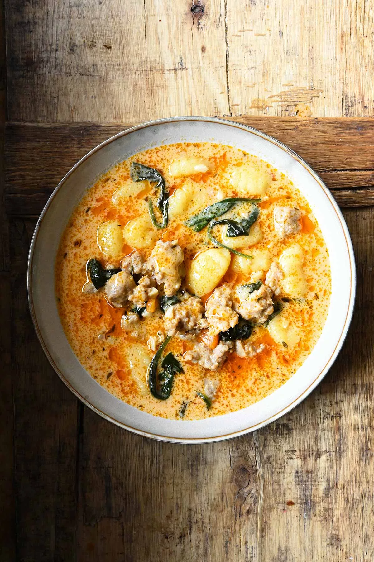 creamy sausage gnocchi soup