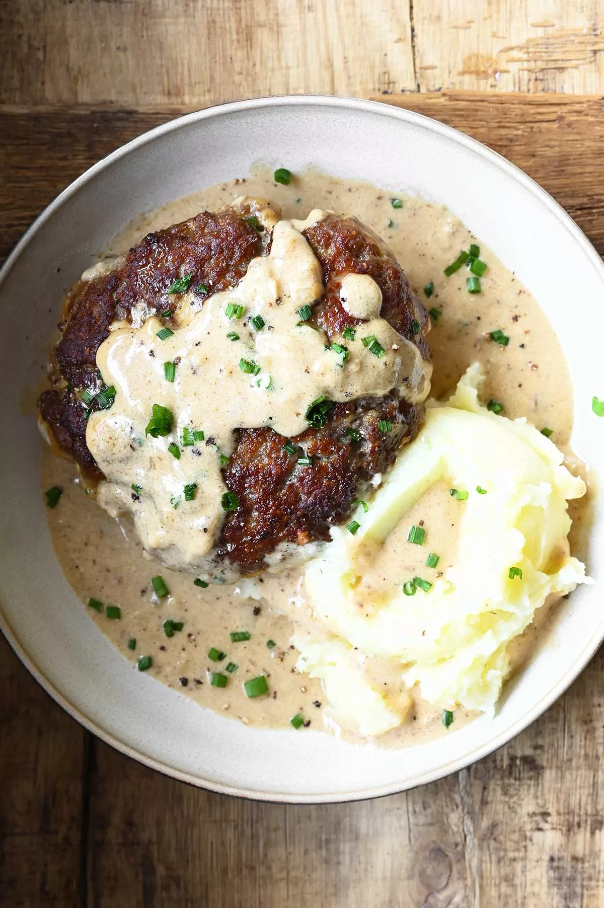 creamy whiskey hamburger steaks