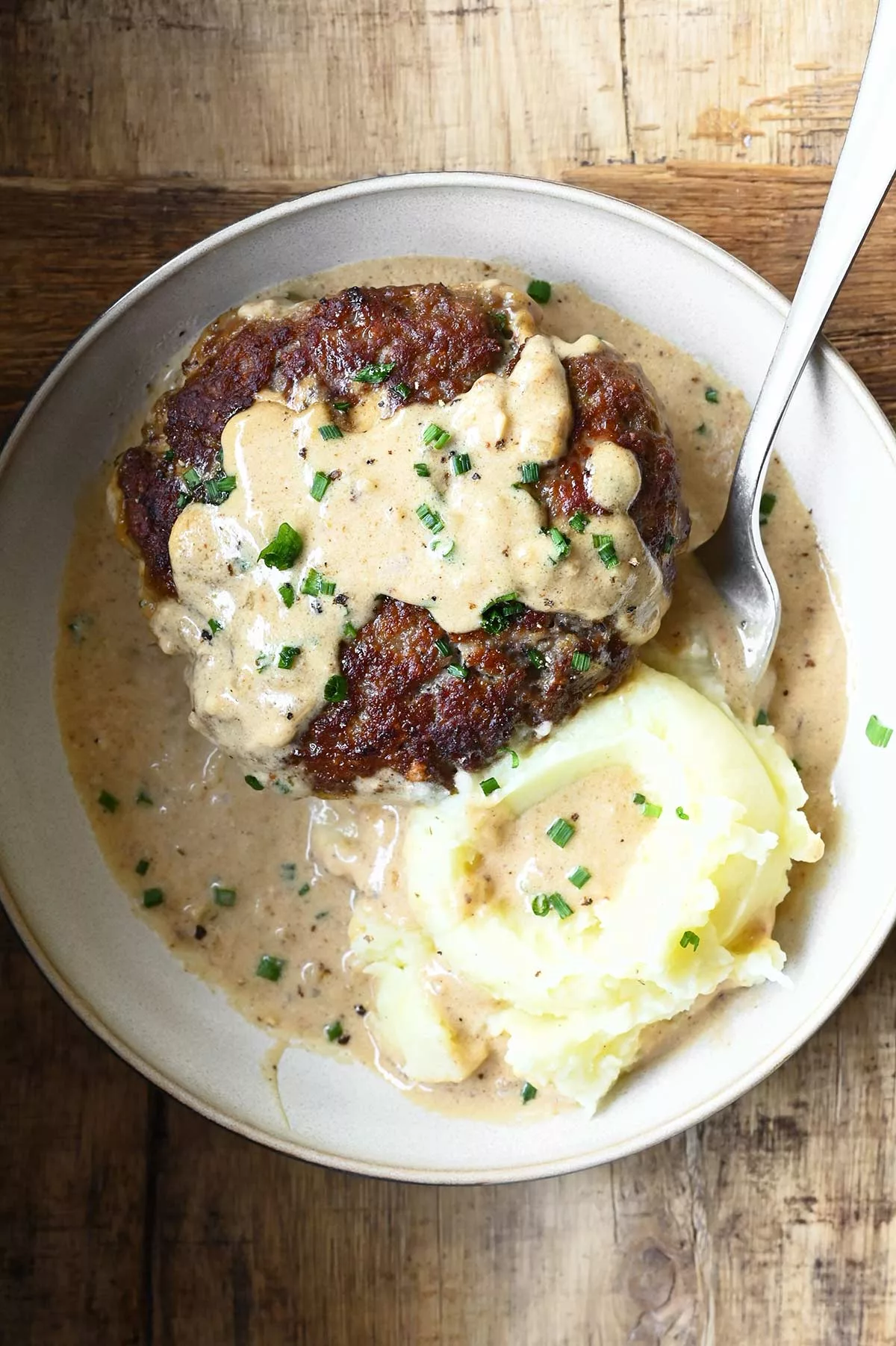 creamy whiskey hamburger steaks