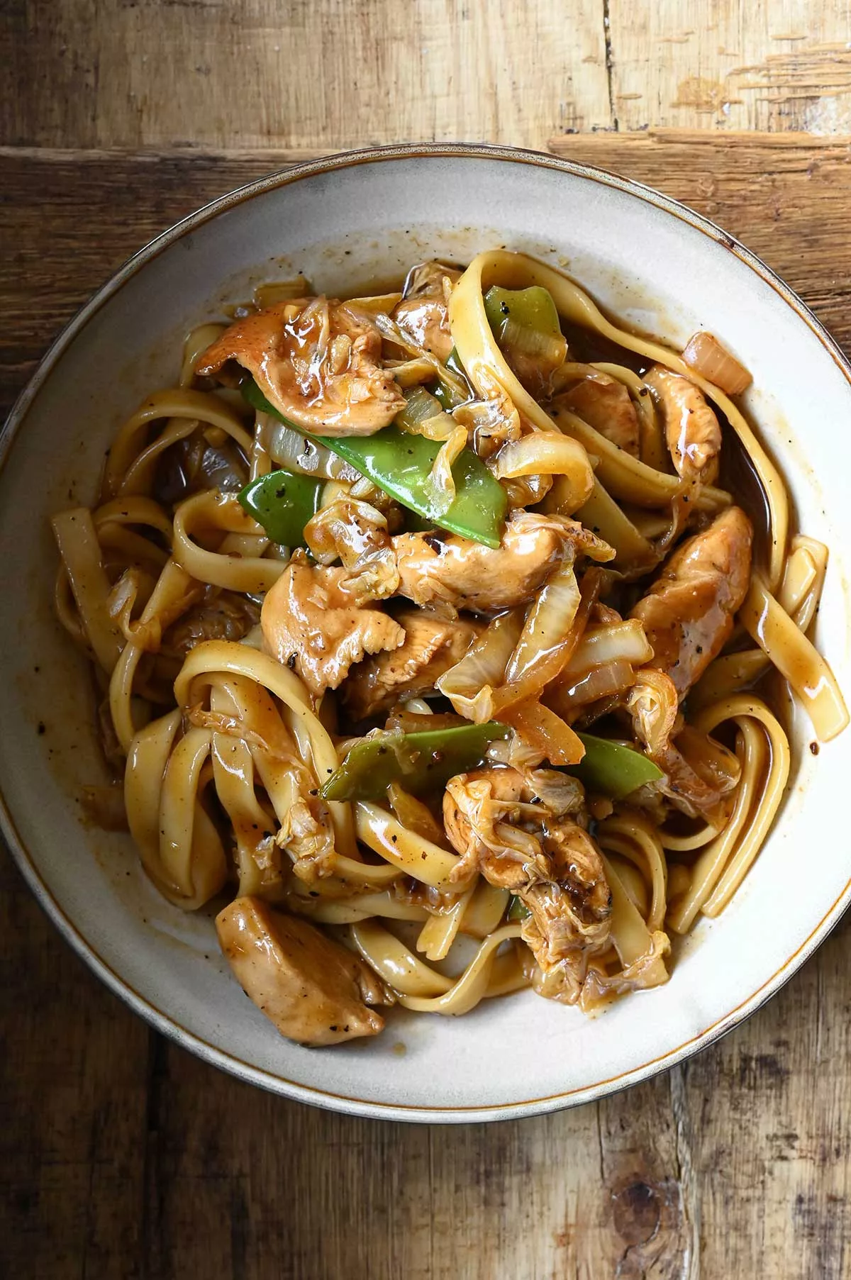 black pepper chicken noodles