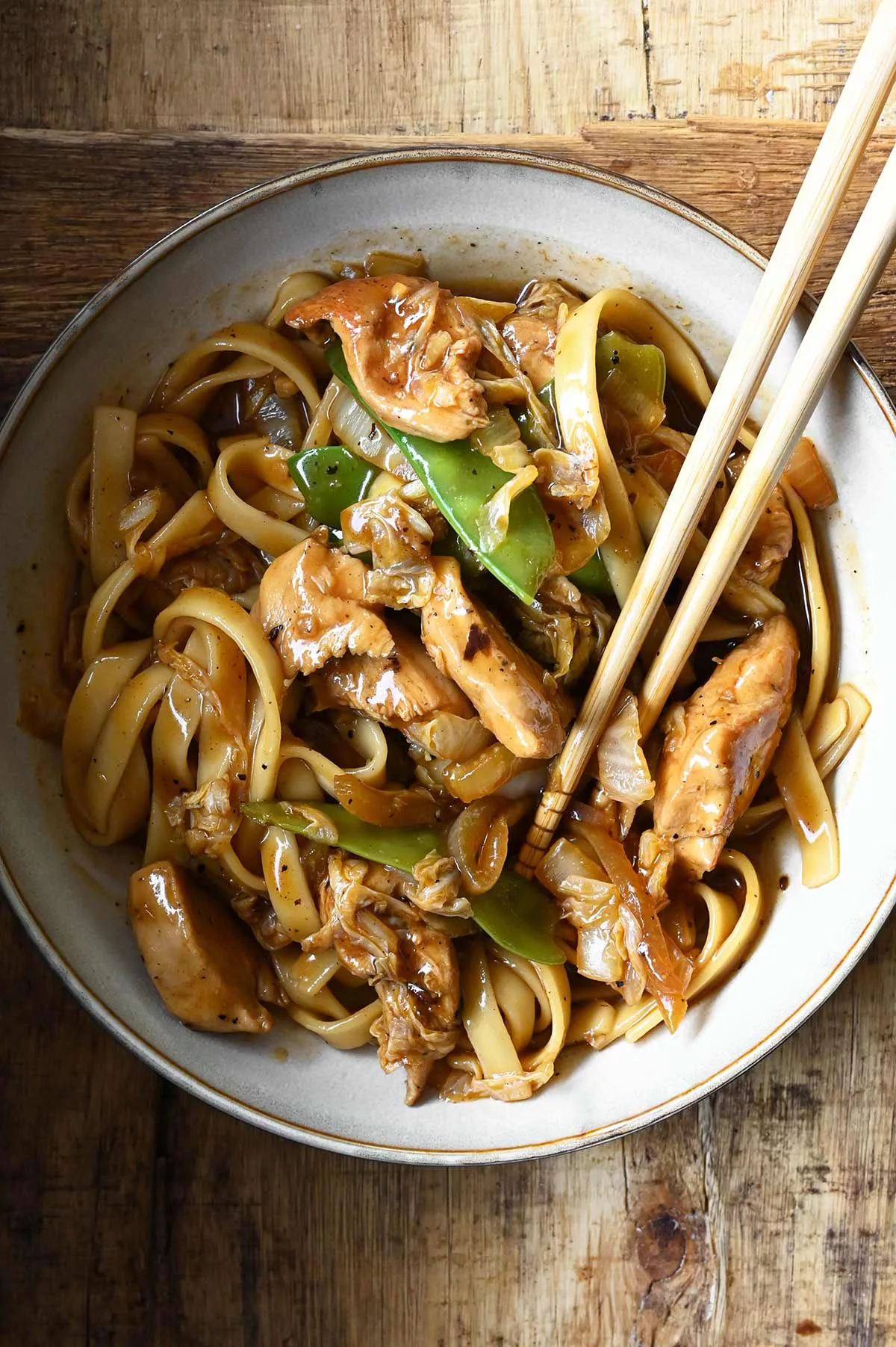 black pepper chicken noodles