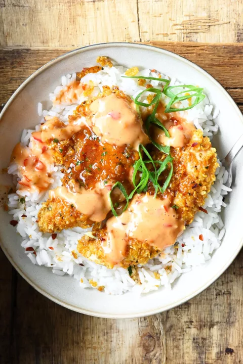 crunchy honey cajun chicken bowls