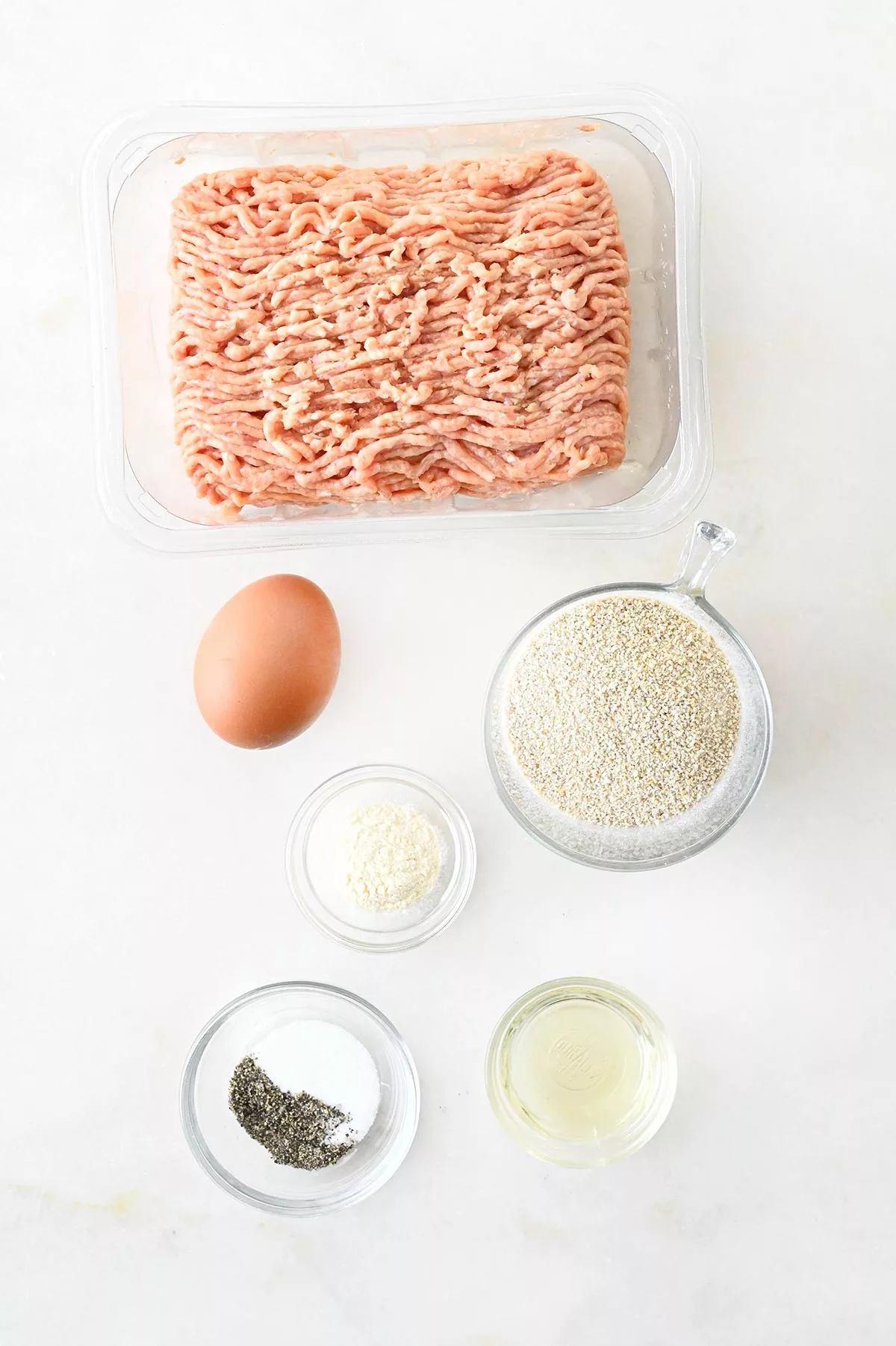 kippenballetjes in kokos-limoensaus