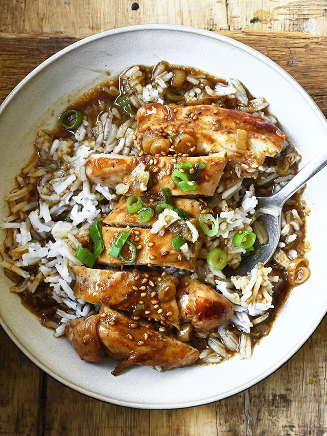 Sticky Hoisin Chicken Rice Bowls