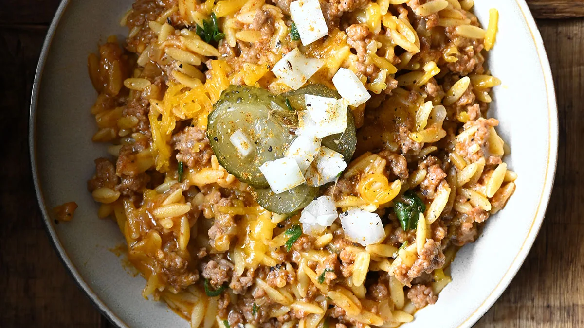 One-Pot Cheeseburger Orzo - Serving Dumplings